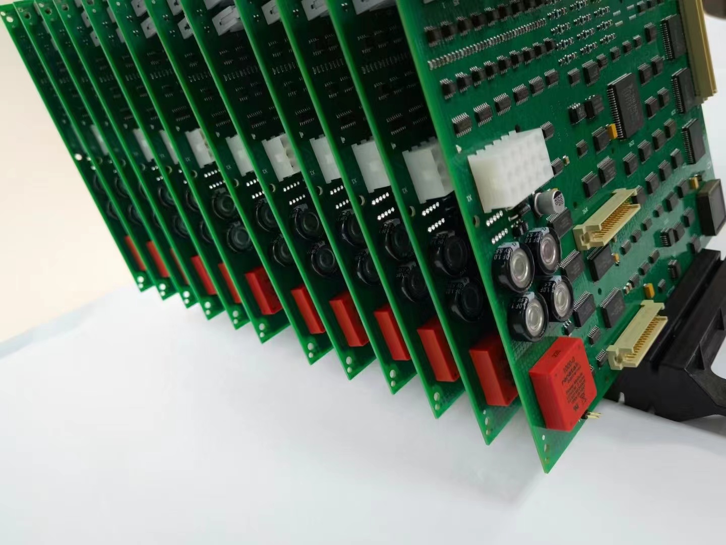 PCBA加工—医院手术室监护仪电路板